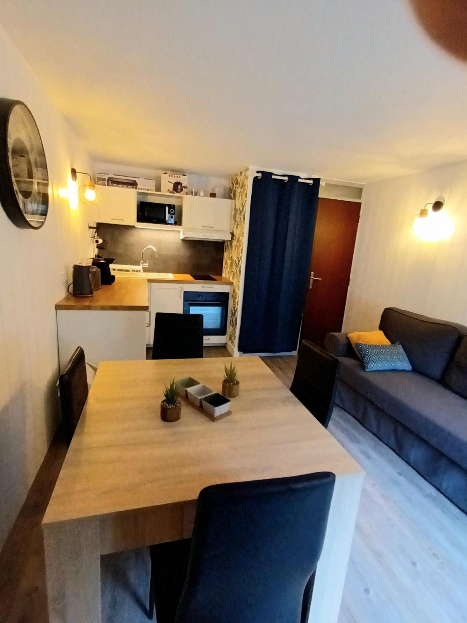 Appartement 4-6 Pers Proche Centre Village 圣拉里苏朗 外观 照片